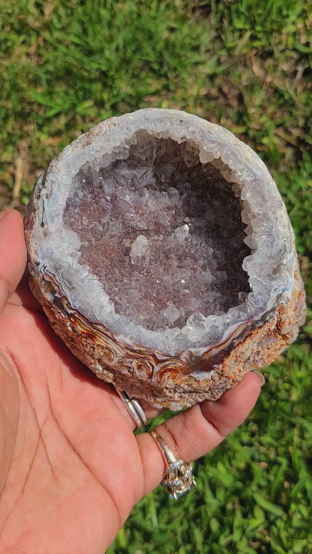 How to Cut a Geode