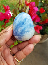 Load image into Gallery viewer, Blue Calcite Palm Stones
