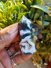 Load image into Gallery viewer, Moss Agate Points (Lot 1)
