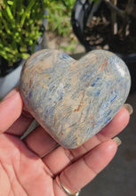 Load and play video in Gallery viewer, Blue Kyanite Hearts
